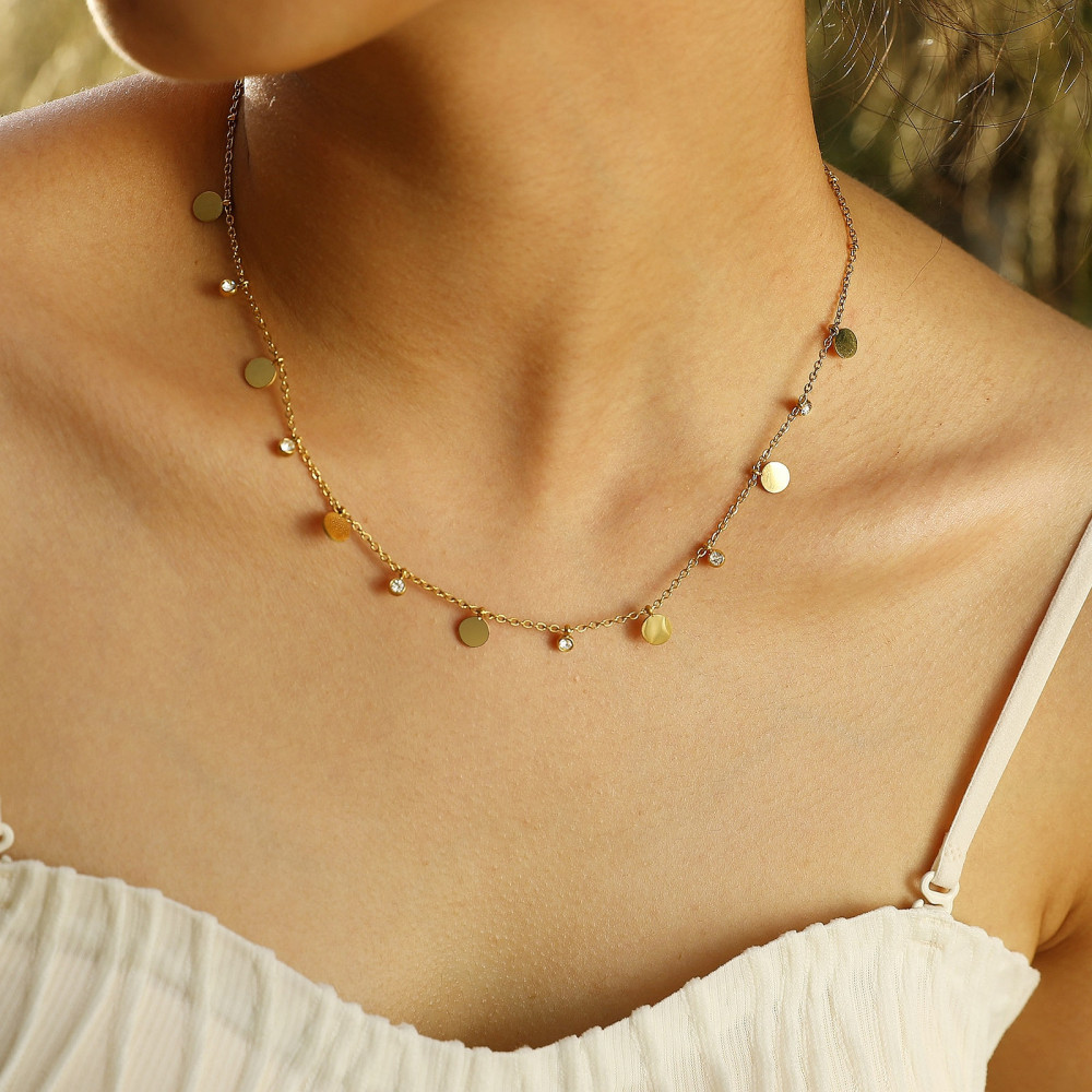 Цепь с круглыми подвесками и фианитами из ювелирной стали с золотым покрытием 750 пробы - фото2