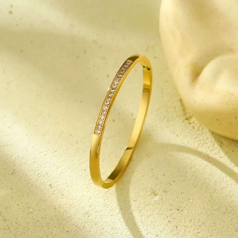 Браслеты жёсткие