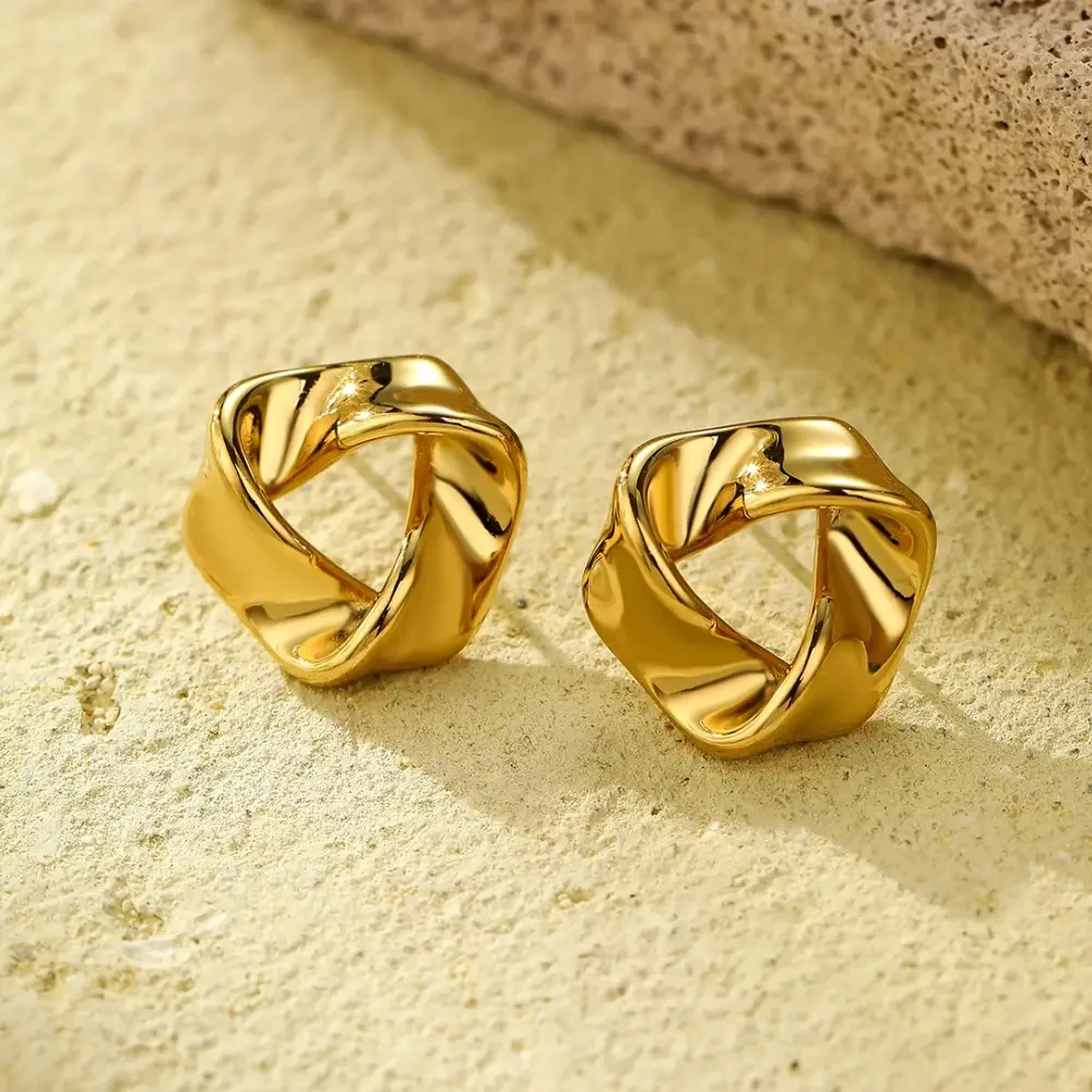 Серьги без камней